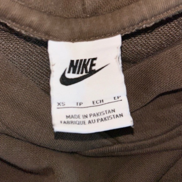 Men’s XS, Nike, Brown Sweatshirt - Picture 2 of 3